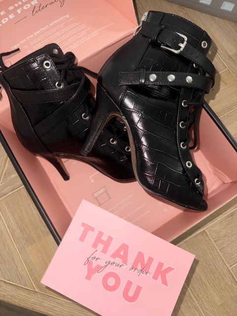 Audrey - Talons stilettos - Personnalisable