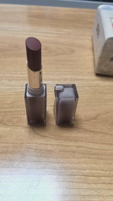 Sia Rose review photo