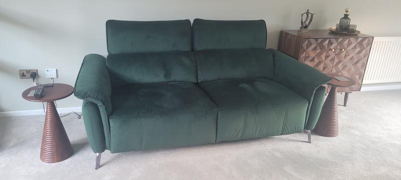 Dom M review photo