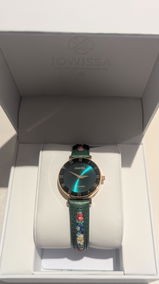 Meg review photo