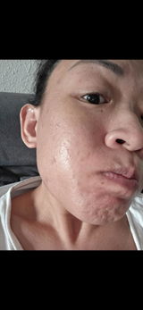 Leow review photo