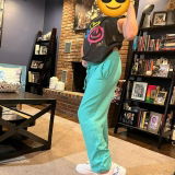 Leslie review photo
