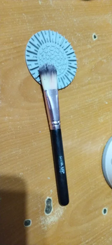 MakeupAddict review photo