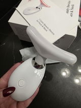 Lily Chen review photo