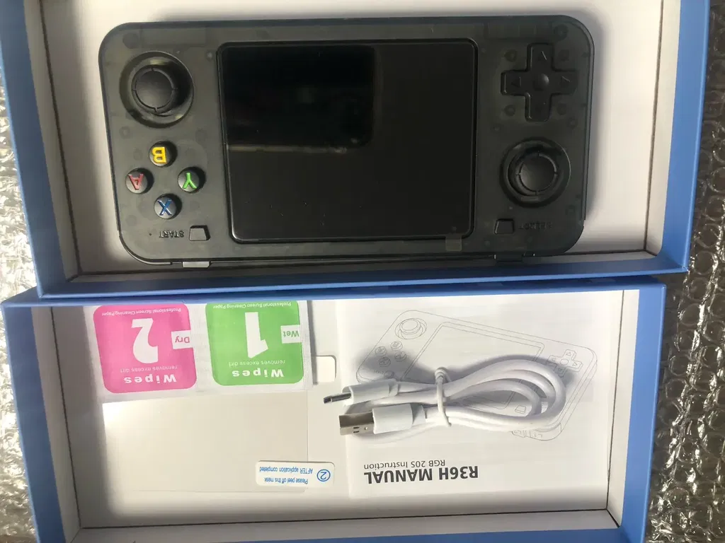 Console Portable Rétrogaming R36H 128 Go — ArkOS 2.0