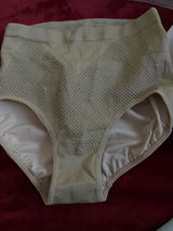 Angelo Gabriela review photo