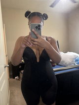 Lindsay Erin review photo