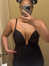 Lindsay Erin review photo