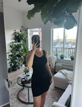 Melina review photo