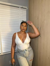 Shani East-Sharpe review photo