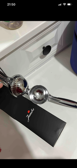 Anonim review photo