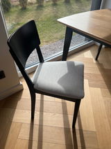 Henrik review photo