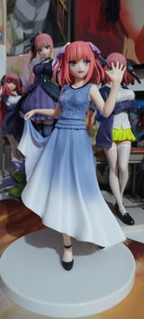 L.V. review photo