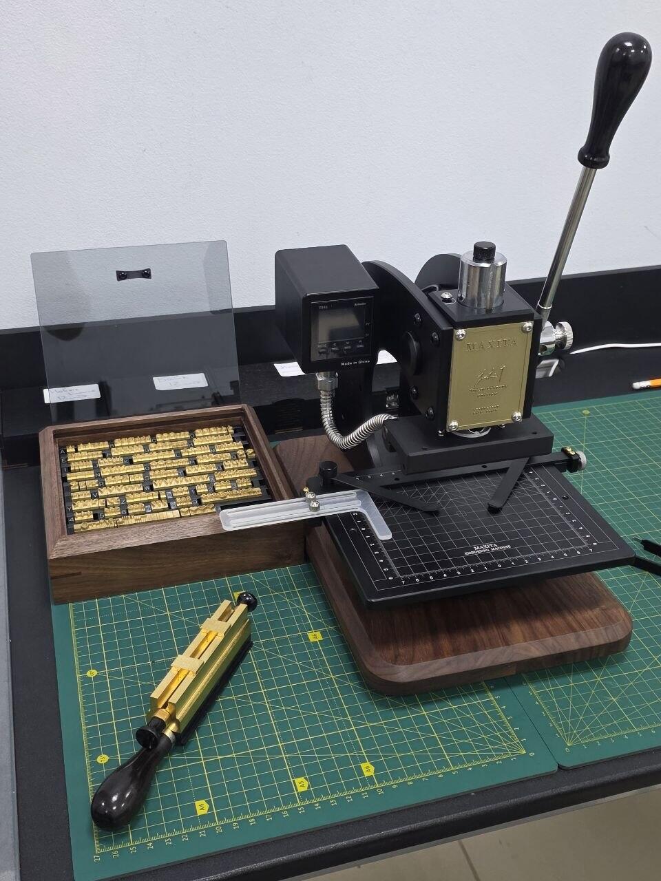 Maxita EC-17 Hot Foil Stamp - JunLinLeather