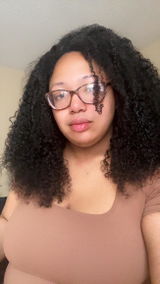 J**** review photo