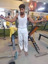 Yash kumar Gautam review photo