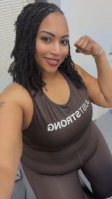 Vicker McClain review photo