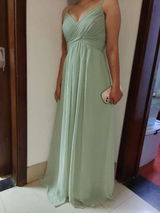 Lucy Flores review photo