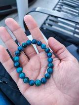 Leo review photo