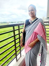 Roopashree Das review photo