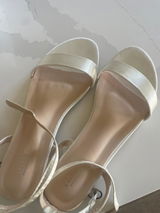 Ebba C review photo