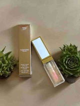 Rini Setiawati review photo