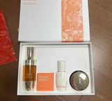 郑 婉婷 review photo
