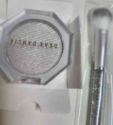 Myra Malik review photo