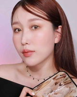 Lia Fitria review photo
