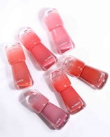 Evelyn Rose review photo