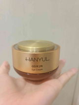 Yi-Ju Wang review photo