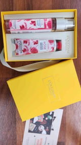 Lucia Giorgia Morelli review photo