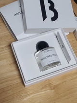 Ngân Hà review photo