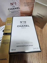 황윤지 review photo