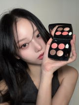 Sophie Jia Yi Ho review photo