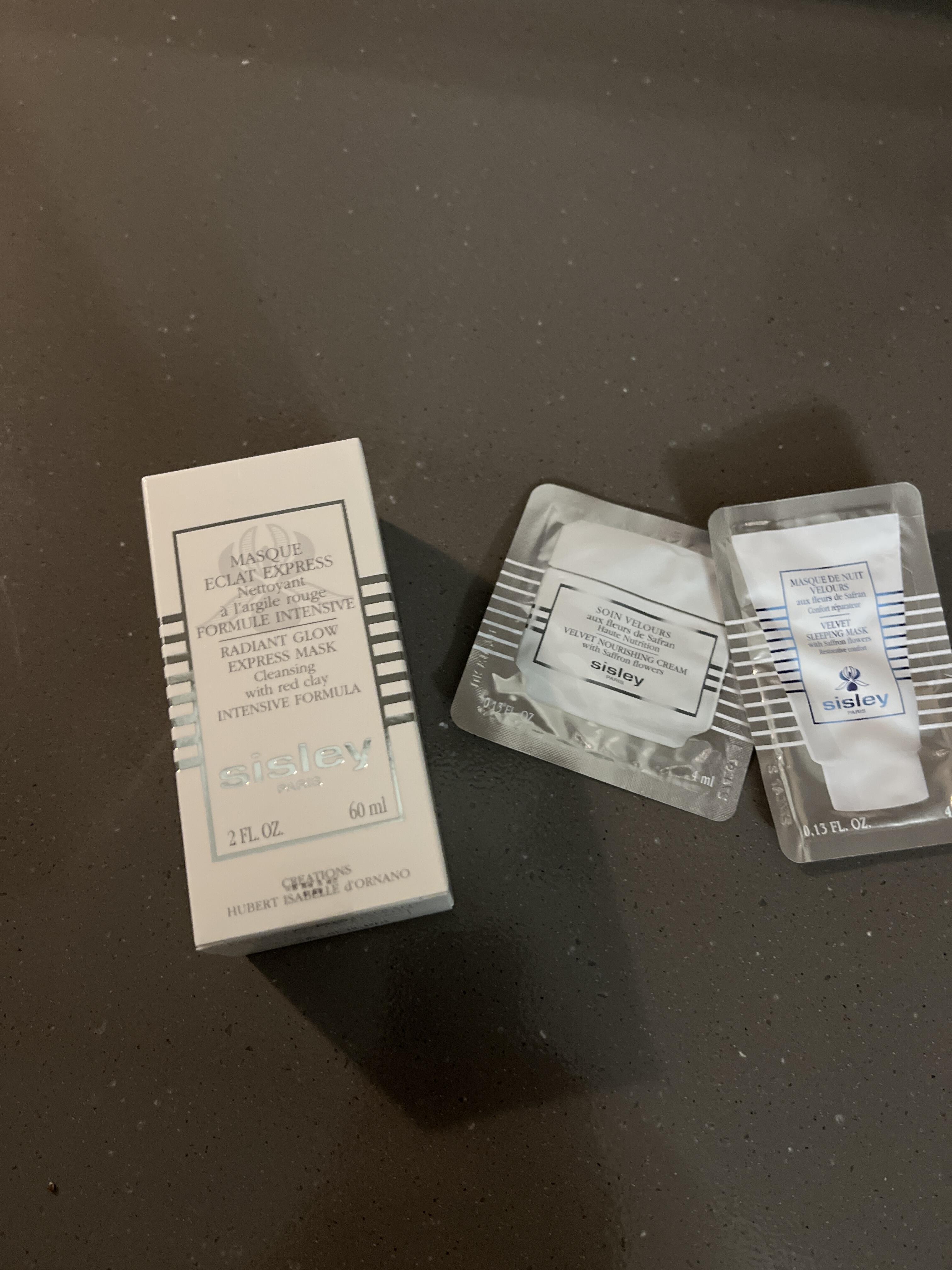វណ្ណា ចាន់ស្រី វិចិត្រ review photo