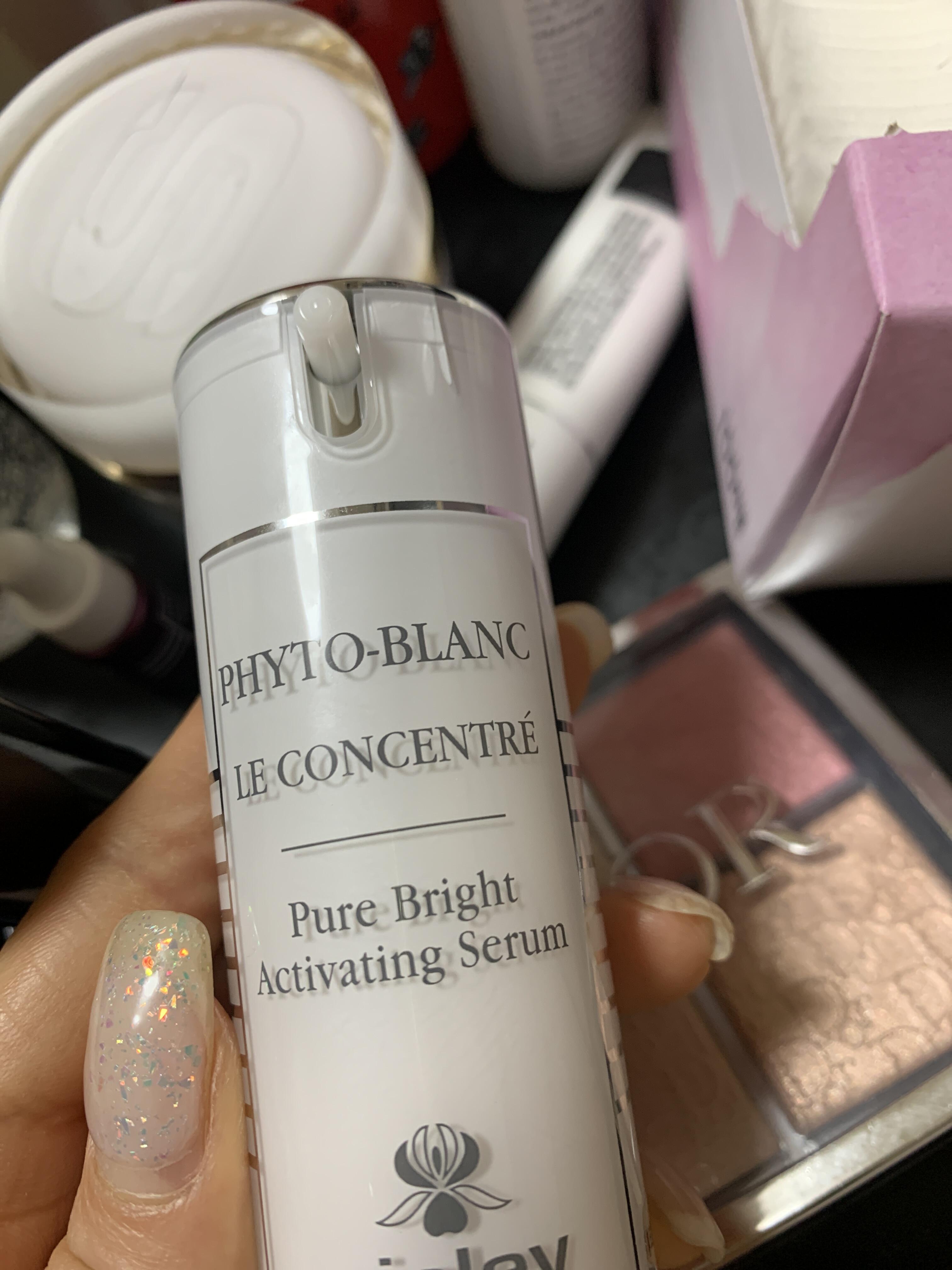 Christelle Jeanne Bertin review photo