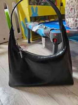 Colette Lorraine Maillard review photo