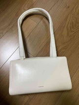 Novi Amelia Ramadhani review photo