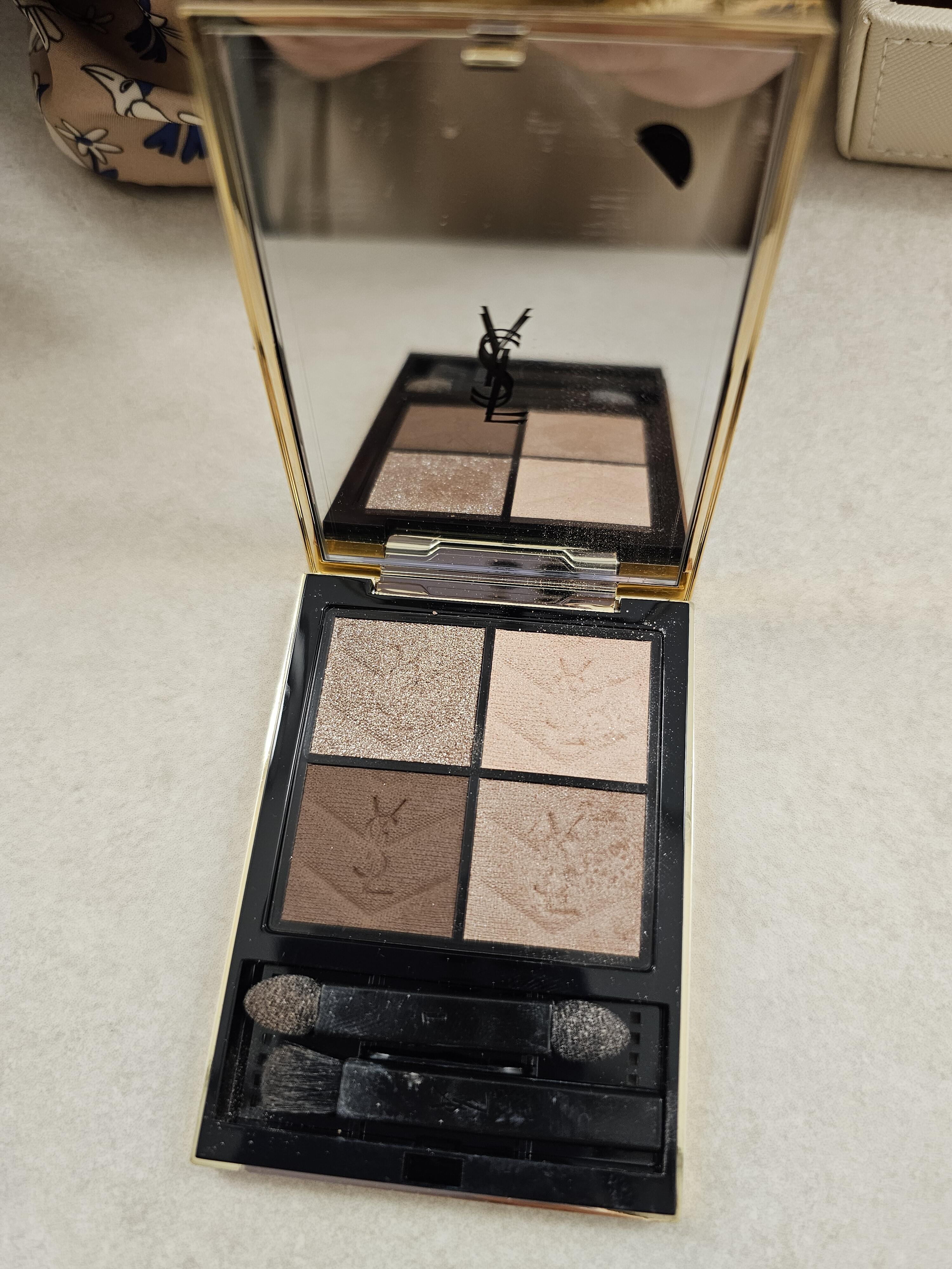 홍채윤 review photo