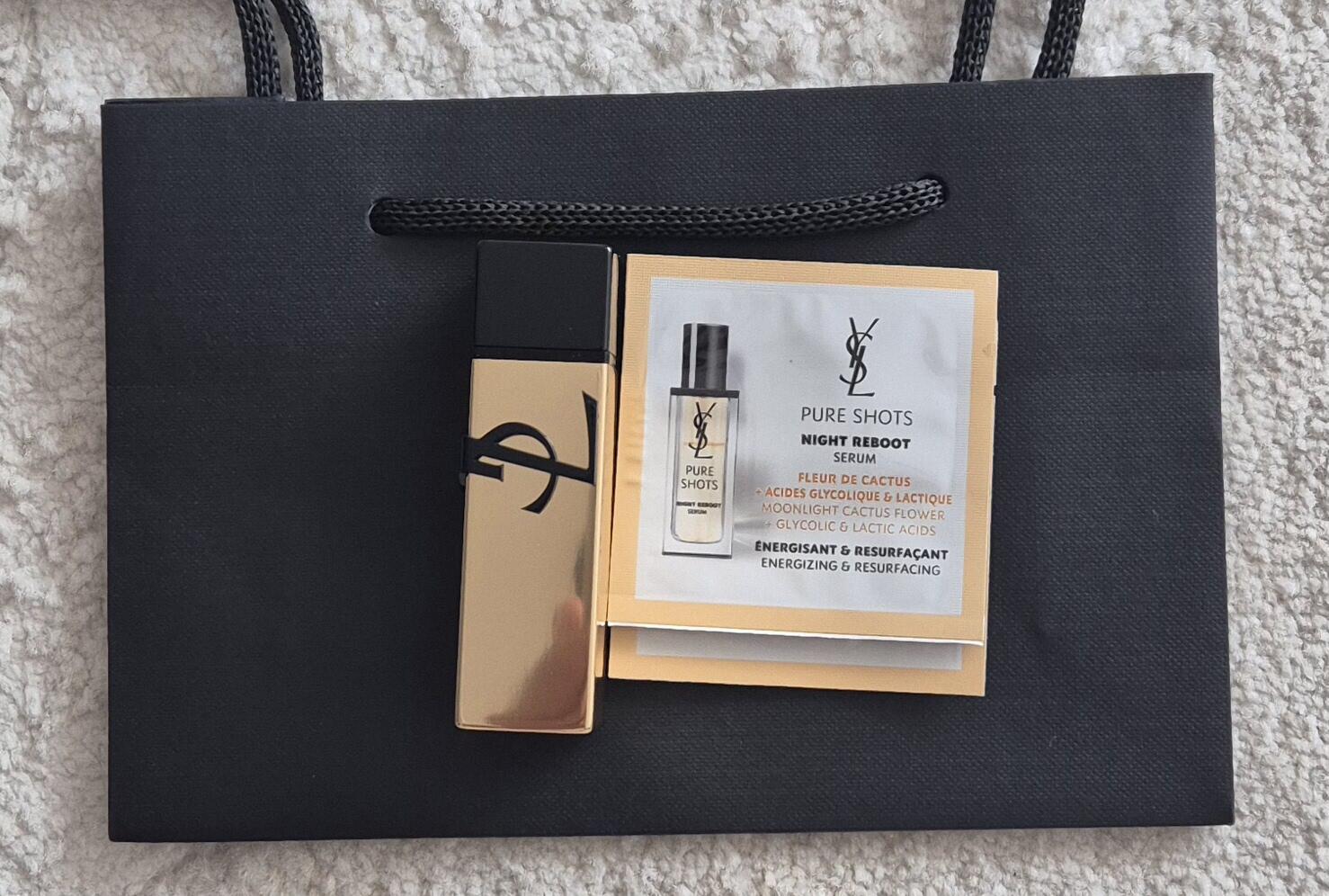 楊欣彤 review photo