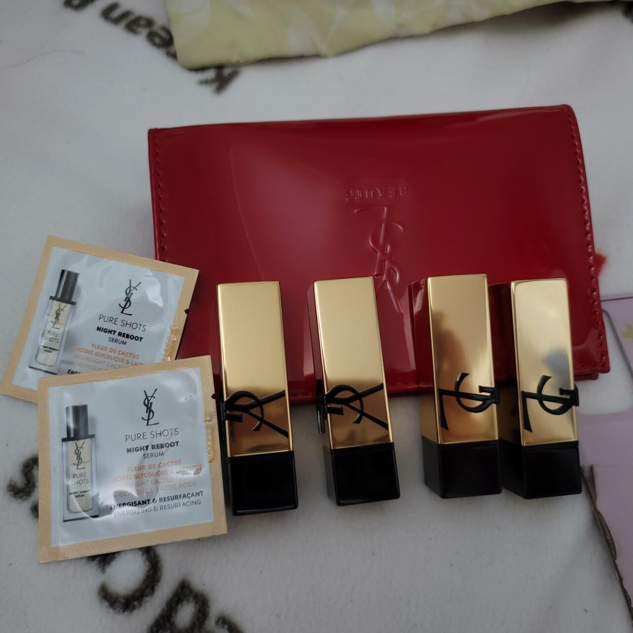 鄺詩嫣 review photo