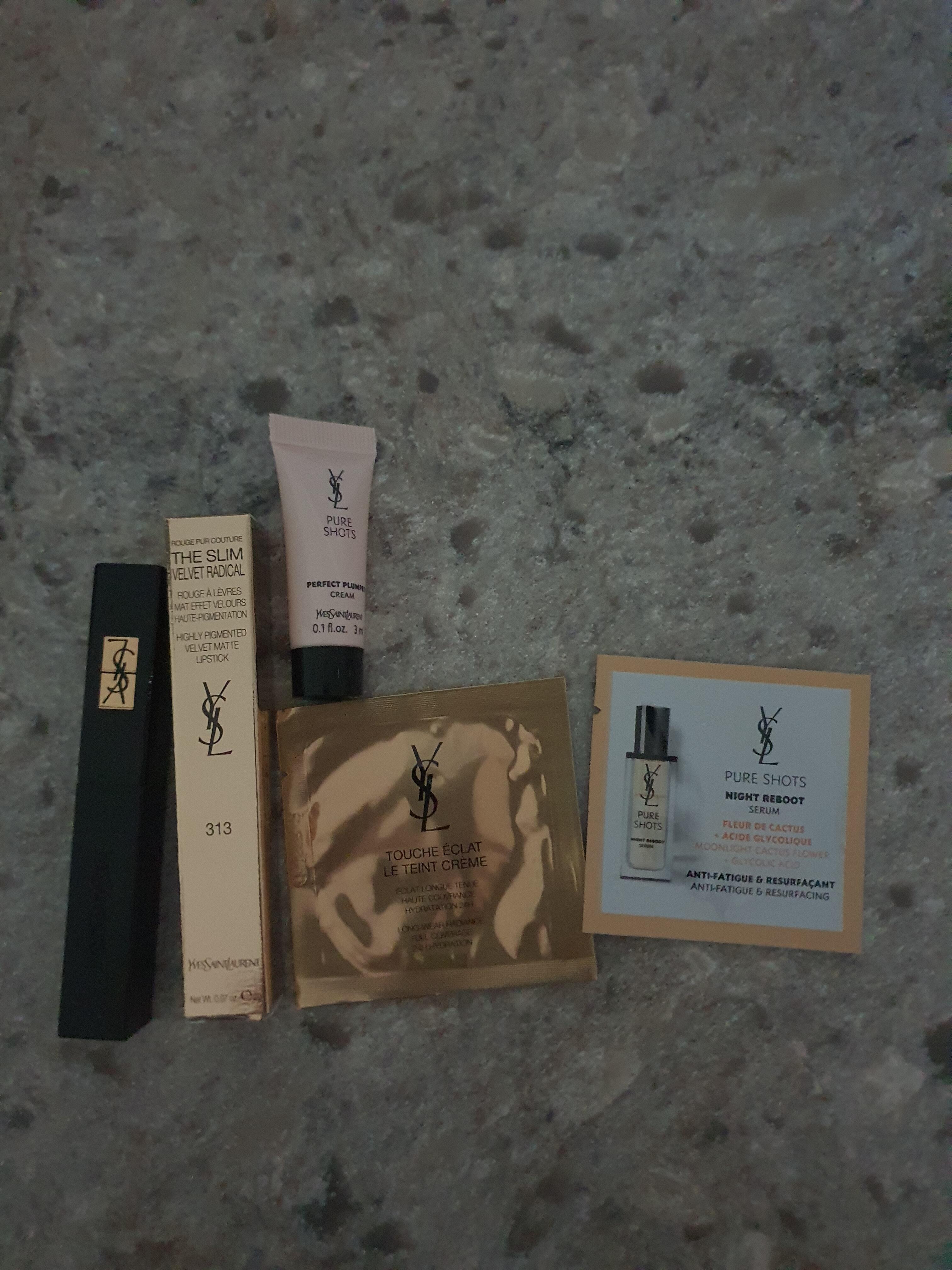 វណ្ណី សុភាវី ស្រីពេជ្រ review photo