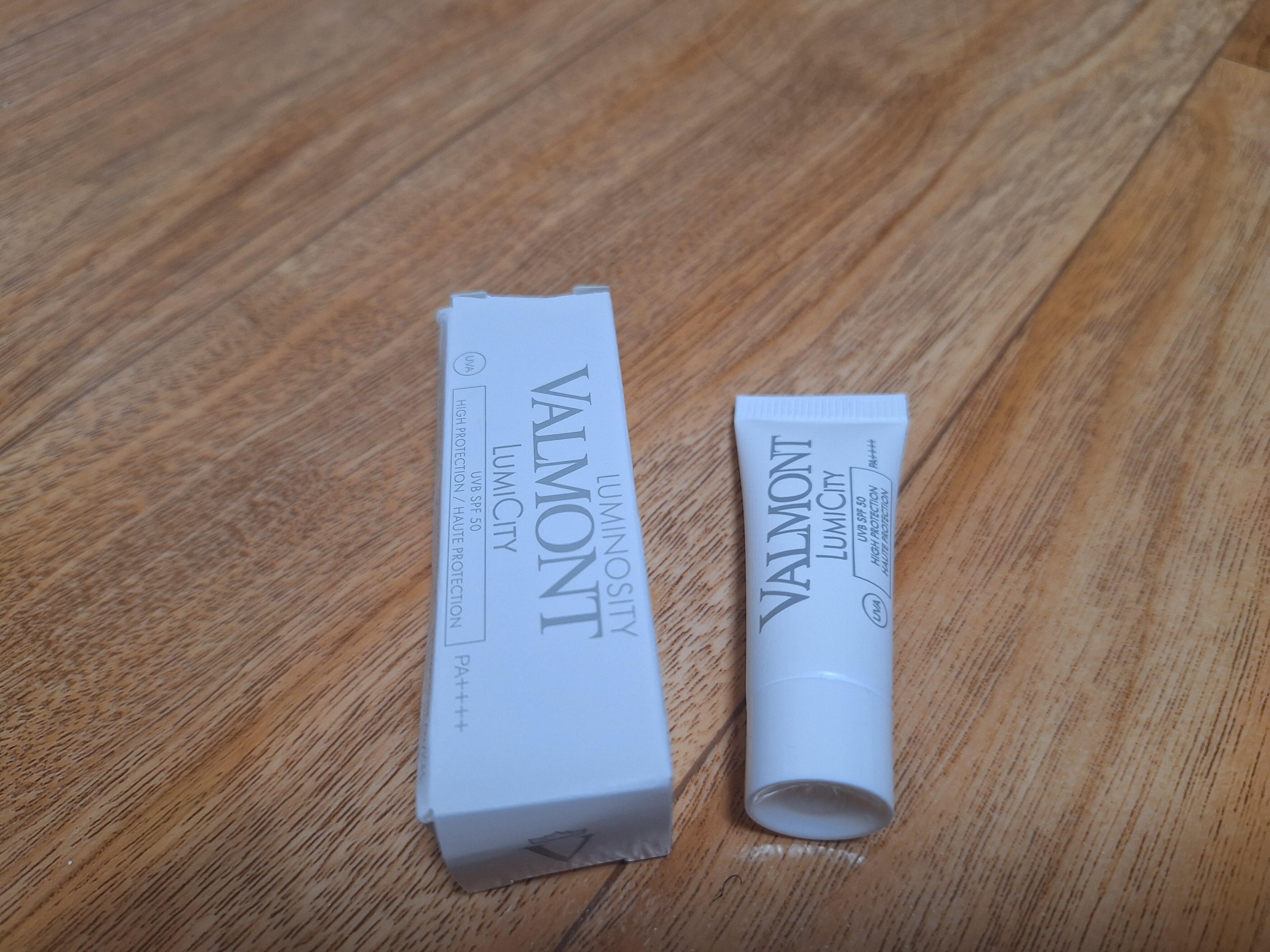Amandine Marie-Rose Poulin review photo