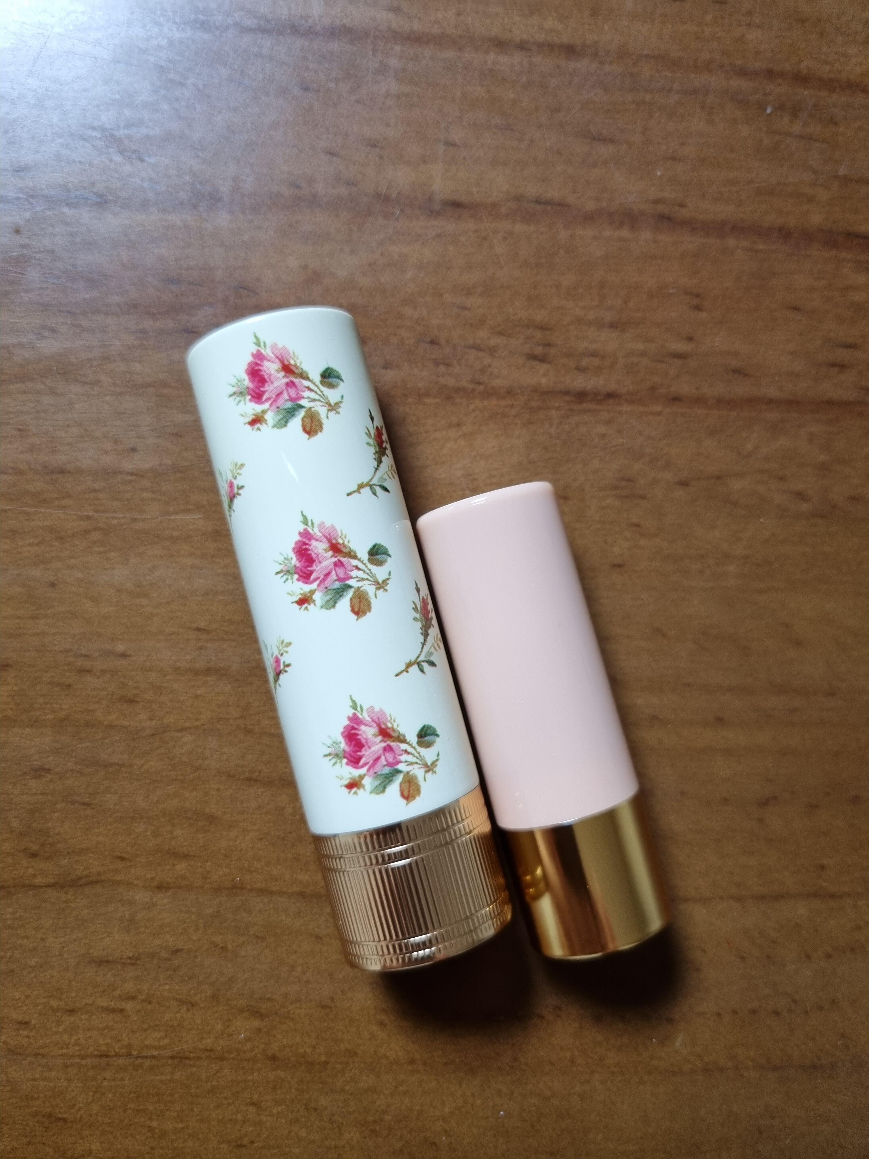 Sari Septiana Wijayanti review photo
