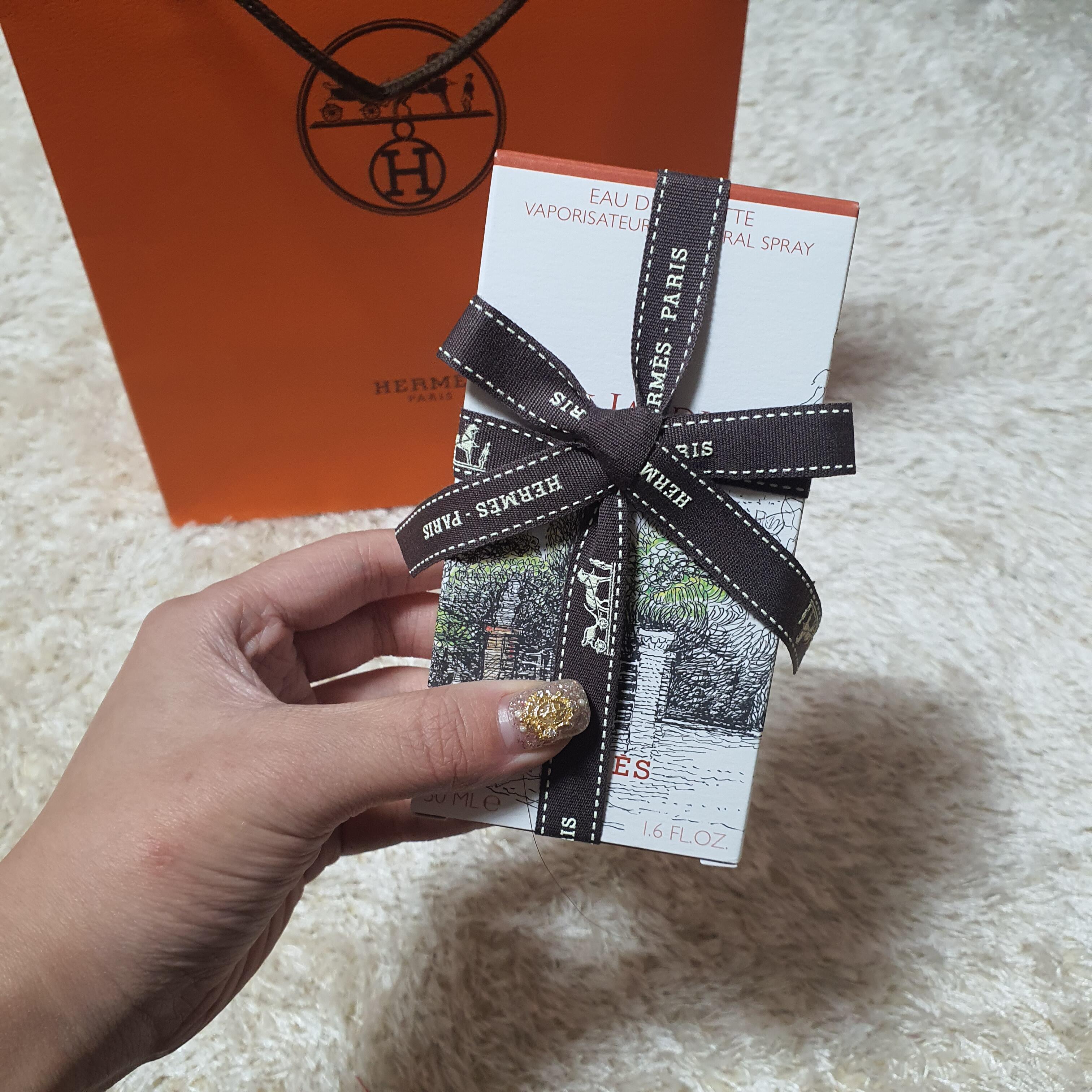 វិជ្ជា សុធារ៉ា វណ្ណី review photo