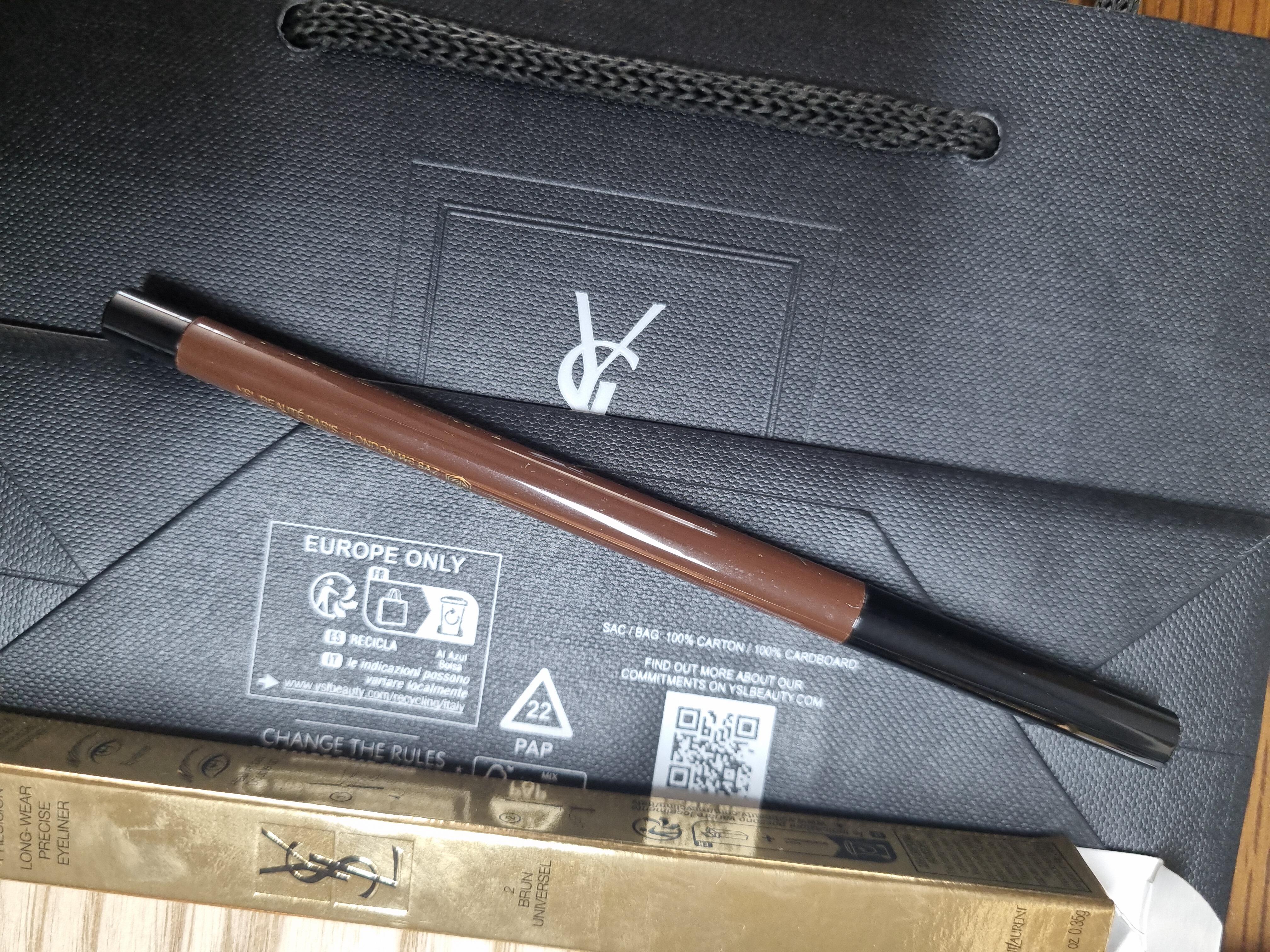 李曉彤 review photo