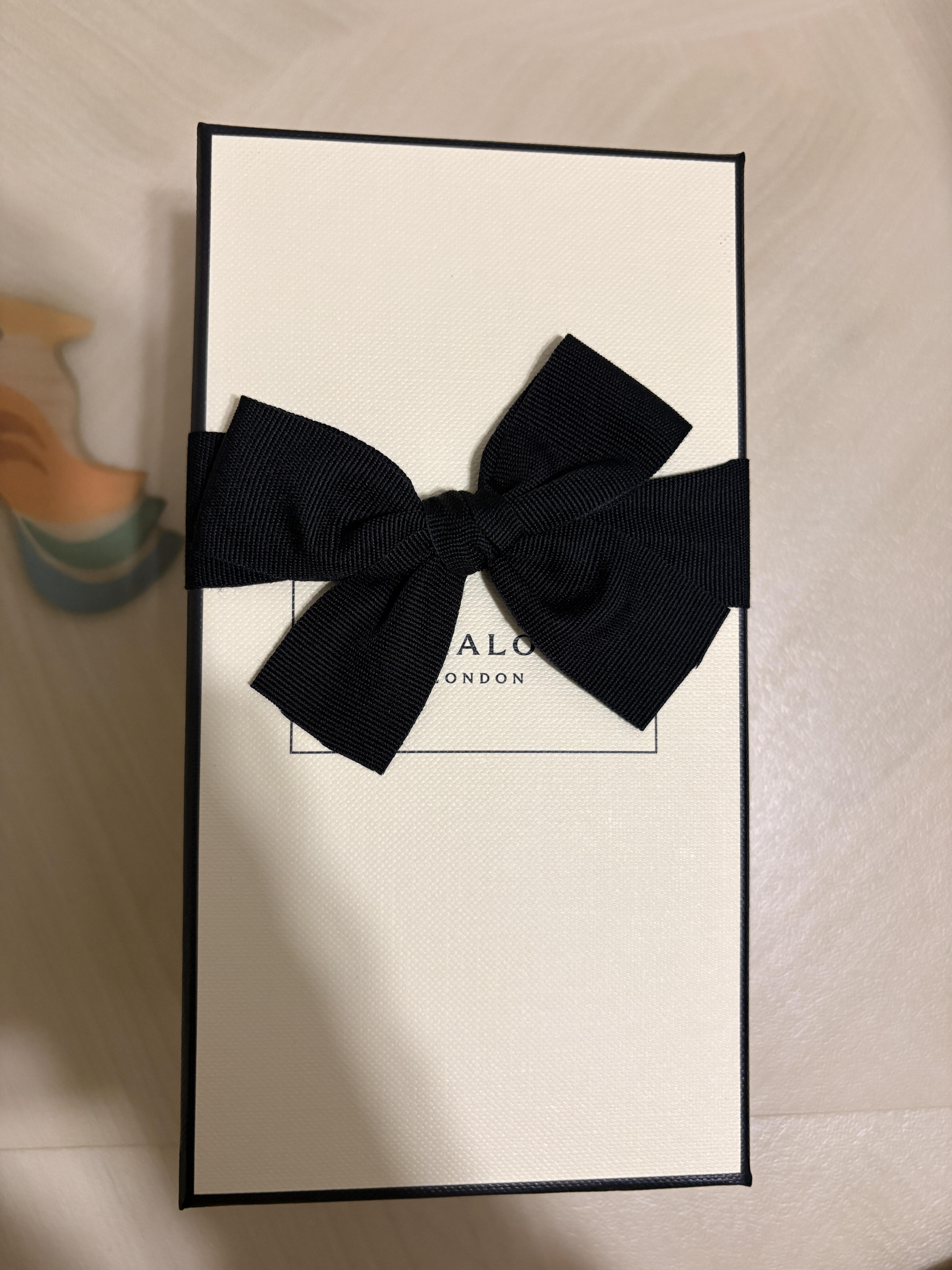 Novi Amelia Ramadhani review photo