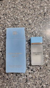 황민지 review photo