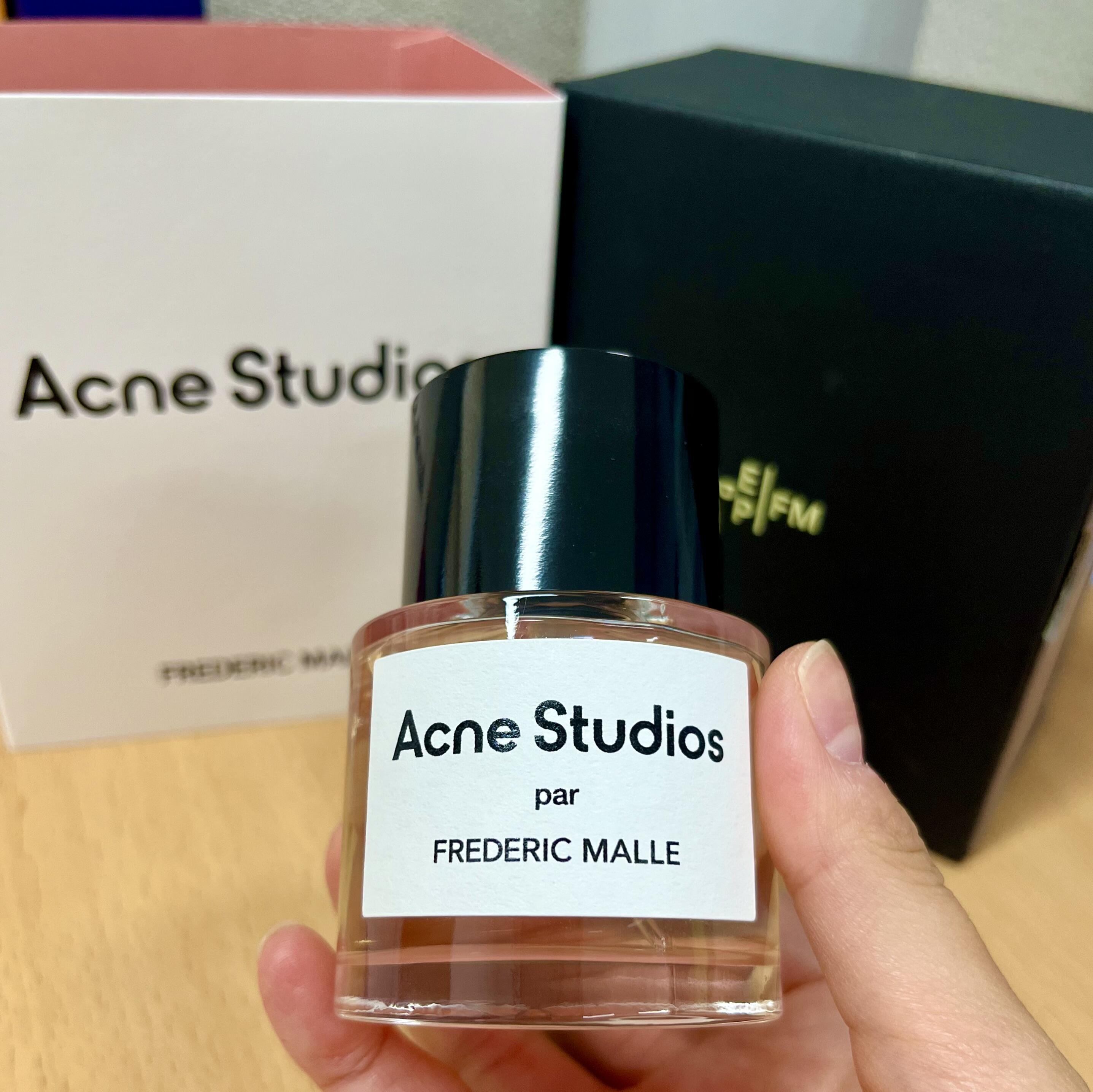 황민지 review photo